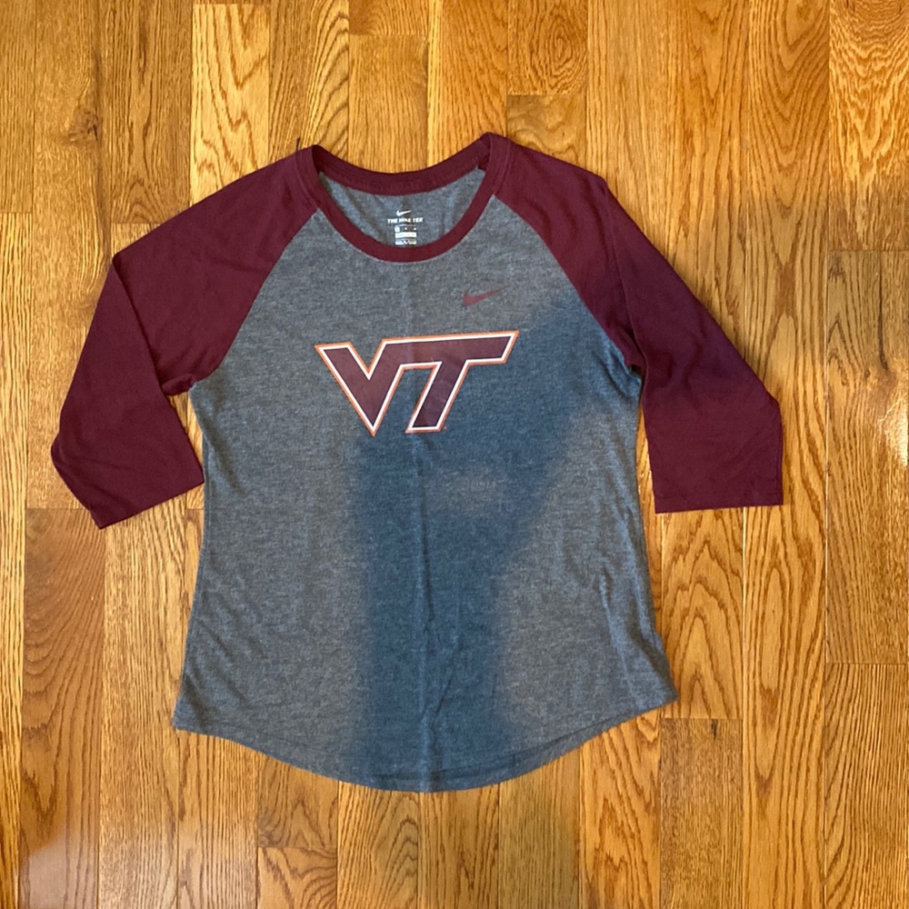 Women’s Nike Virginia Tech T-shirt M